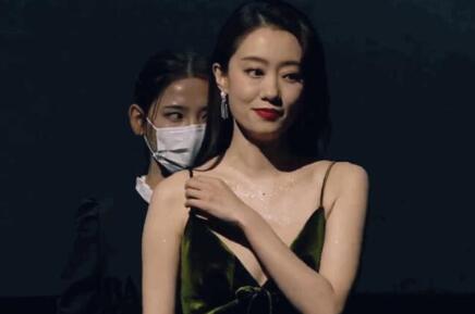 導(dǎo)演劉信達(dá)公開警告張小斐