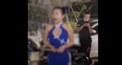 奶茶店老板娘回應穿著性感被舉報