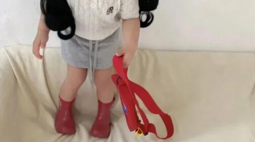 韓國剛滿十八歲女生穿衣搭配