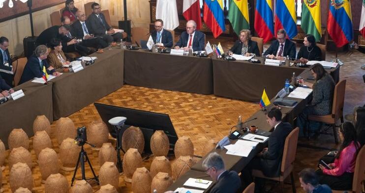 美國聯(lián)邦政府正式關(guān)門